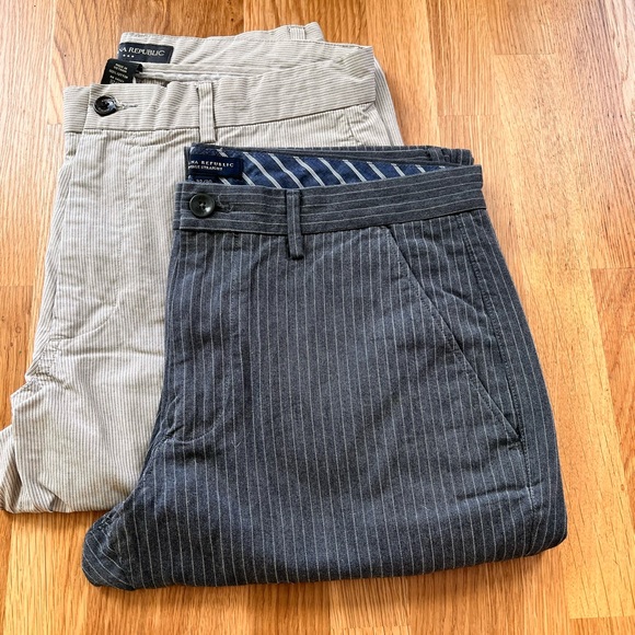 Two pairs of Banana Republic dress pants - Picture 1 of 10